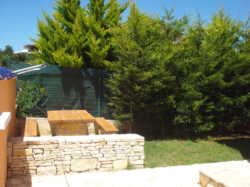 Apartments Villa Orange Медулин Экстерьер фото