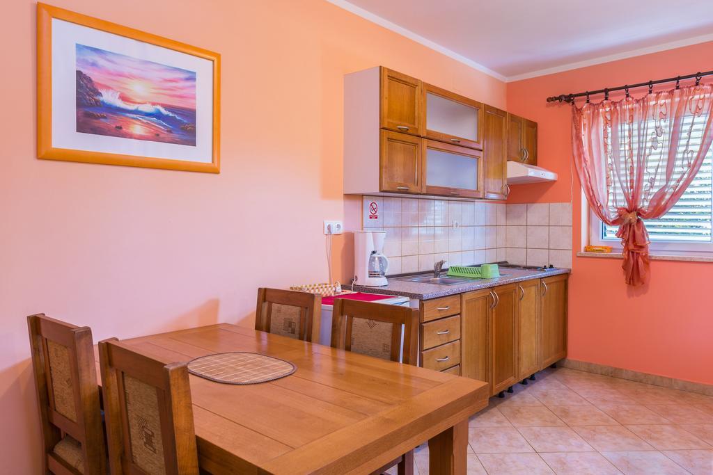 Apartments Villa Orange Медулин Экстерьер фото
