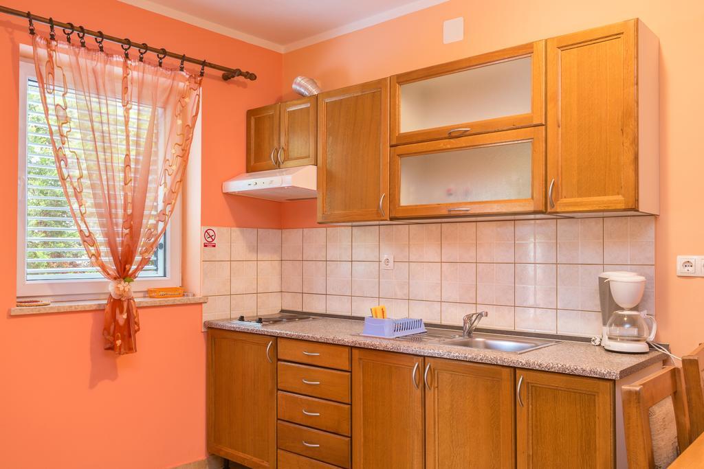 Apartments Villa Orange Медулин Экстерьер фото