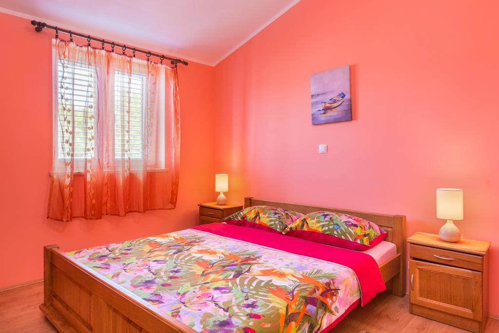 Apartments Villa Orange Медулин Экстерьер фото